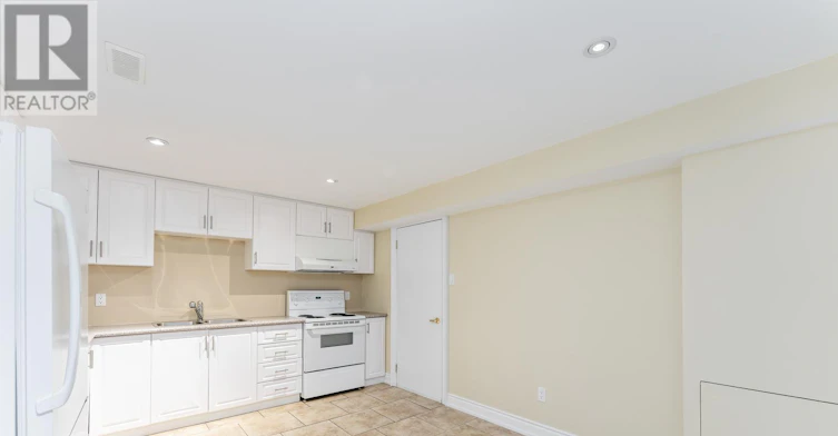BSMT-462 Vaughan Mills Road, Vaughan, ON, L4H 1G7 - 11