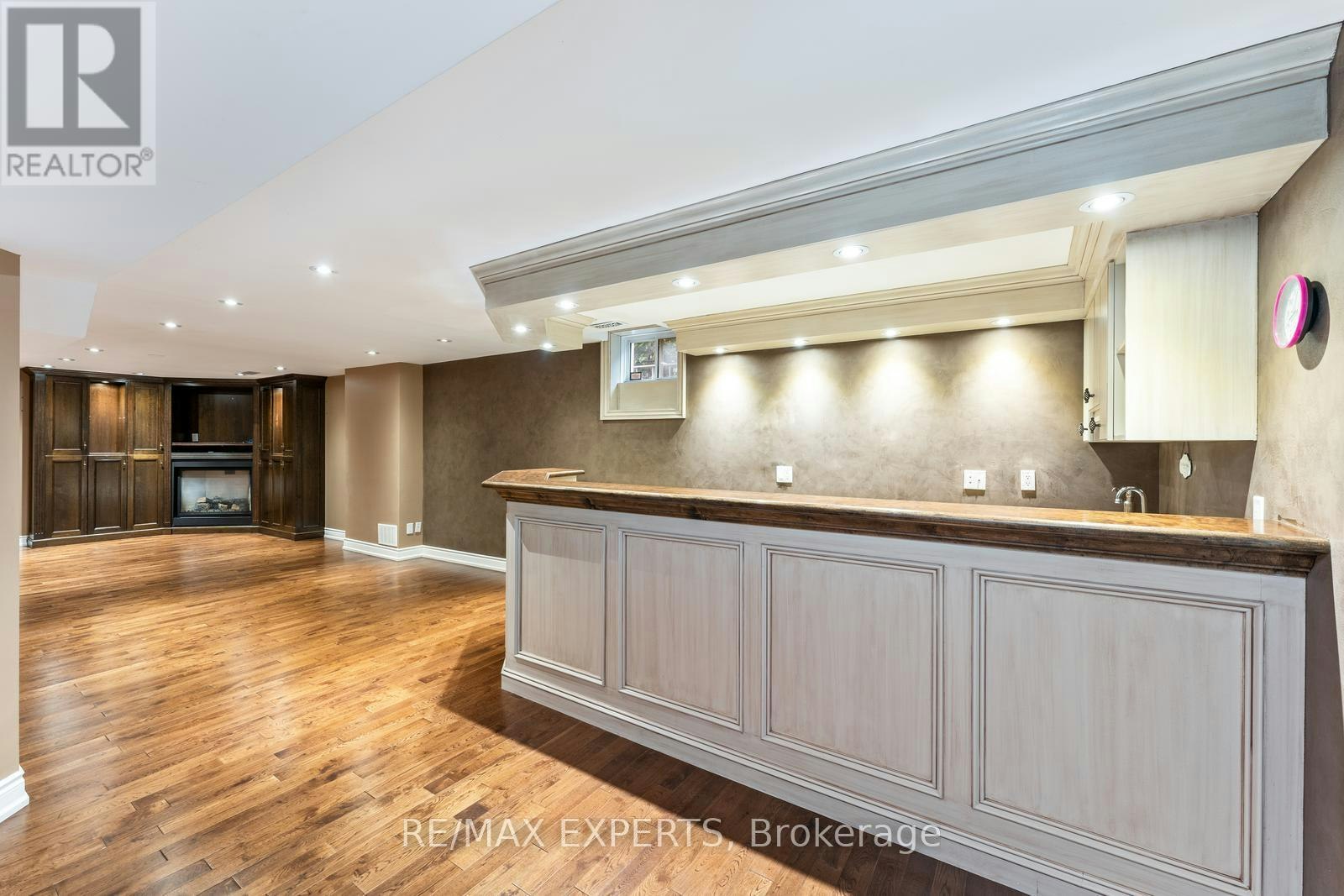 BSMT-462 Vaughan Mills Road, Vaughan, ON, L4H 1G7 - 2