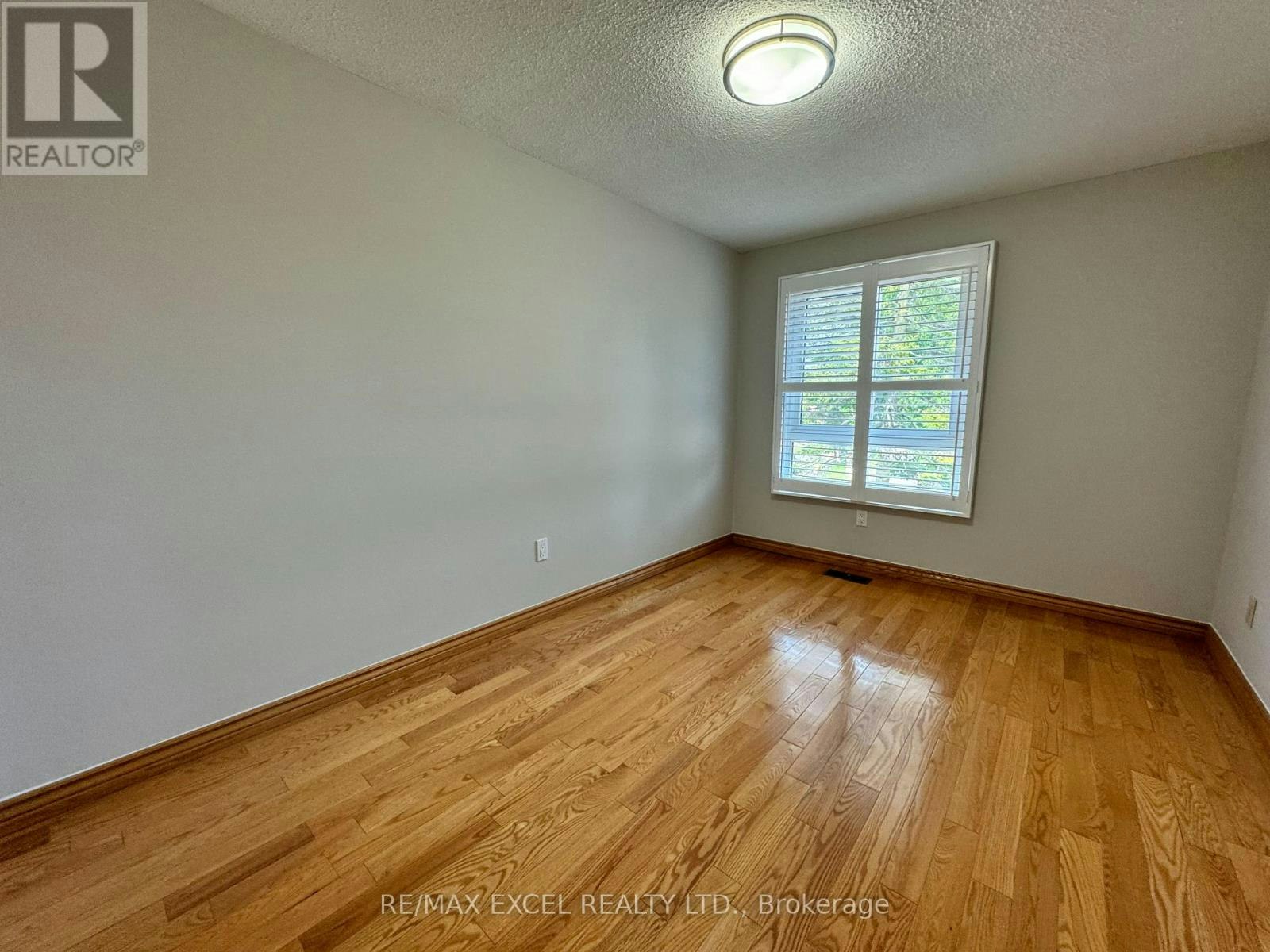 27 Manston Crescent, Markham, ON, L3R 7A5 - 8