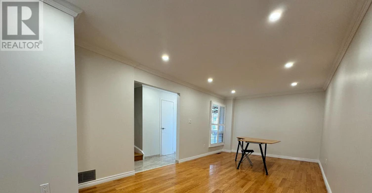 27 Manston Crescent, Markham, ON, L3R 7A5 - 2