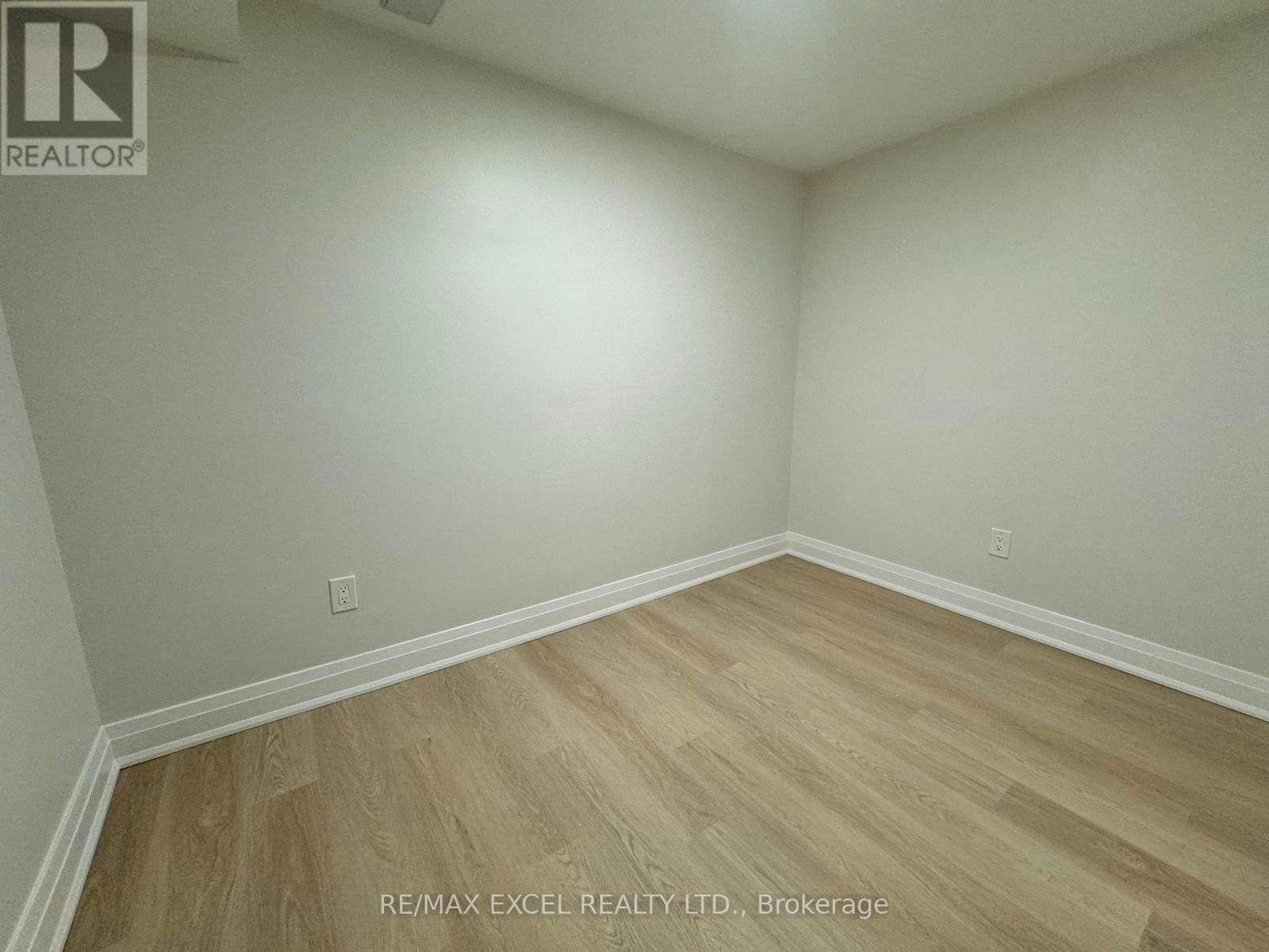 27 Manston Crescent, Markham, ON, L3R 7A5 - 10