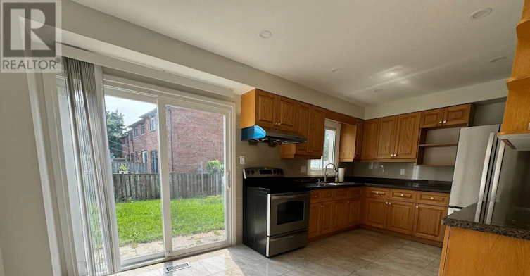27 Manston Crescent, Markham, ON, L3R 7A5 - 3