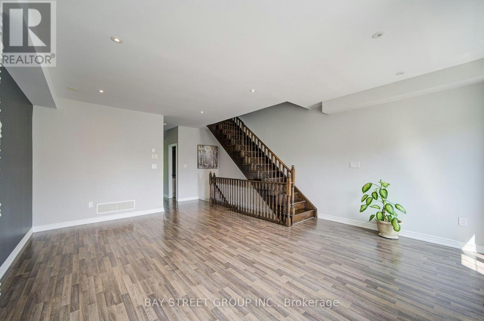 48 Roy Grove Way, Markham, ON, L6E 0T7 - 5