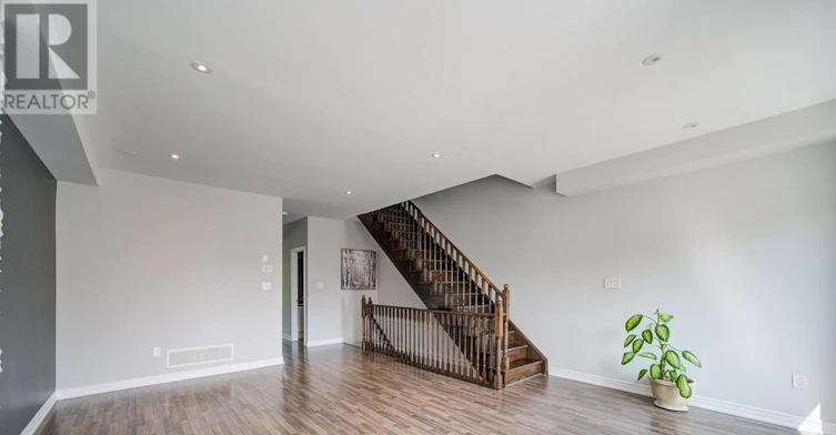 48 Roy Grove Way, Markham, ON, L6E 0T7 - 5