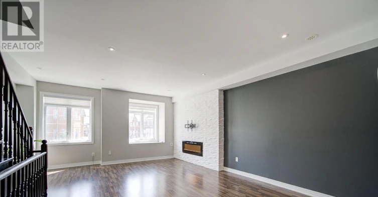 48 Roy Grove Way, Markham, ON, L6E 0T7 - 2