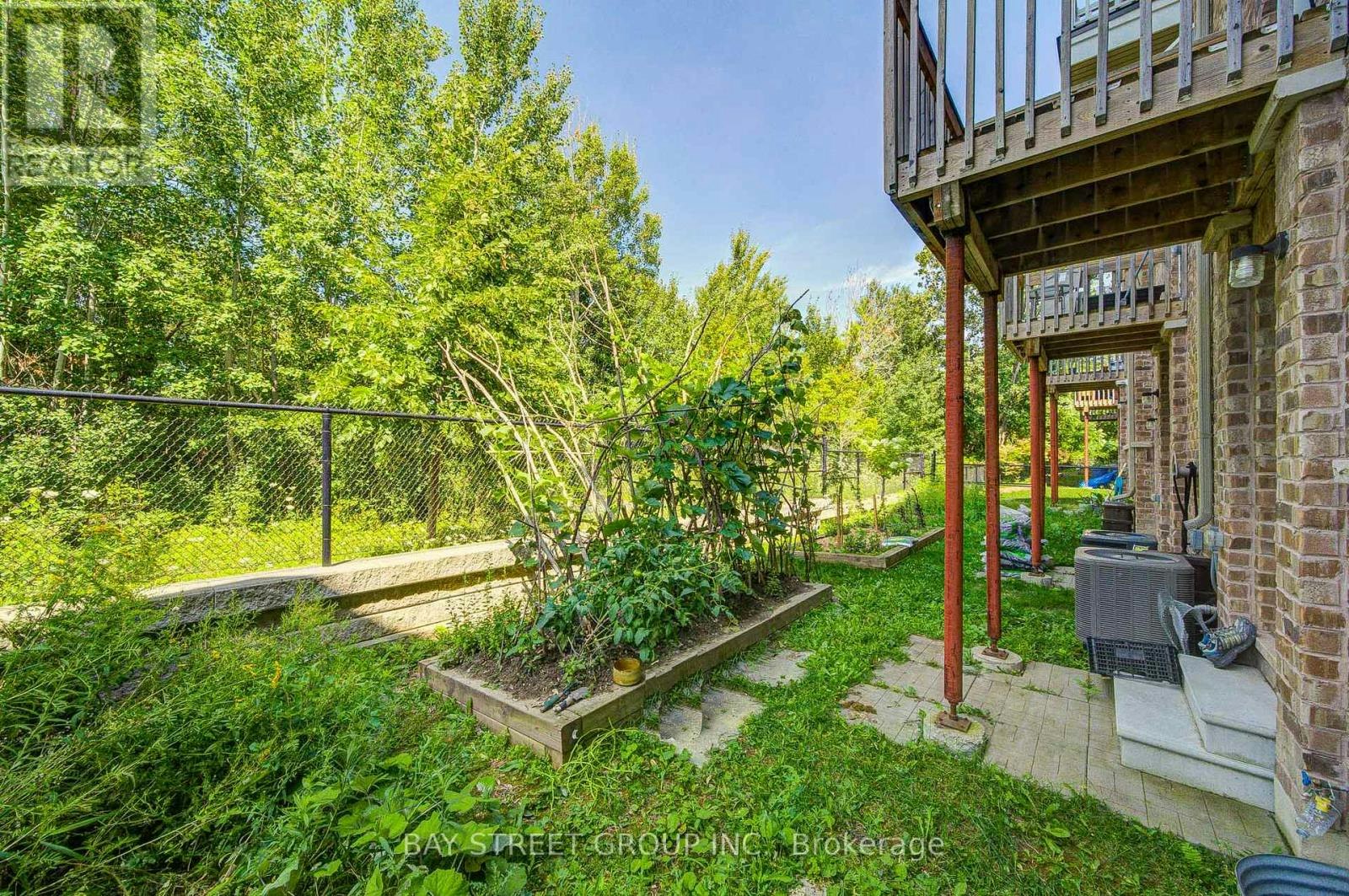 48 Roy Grove Way, Markham, ON, L6E 0T7 - 34