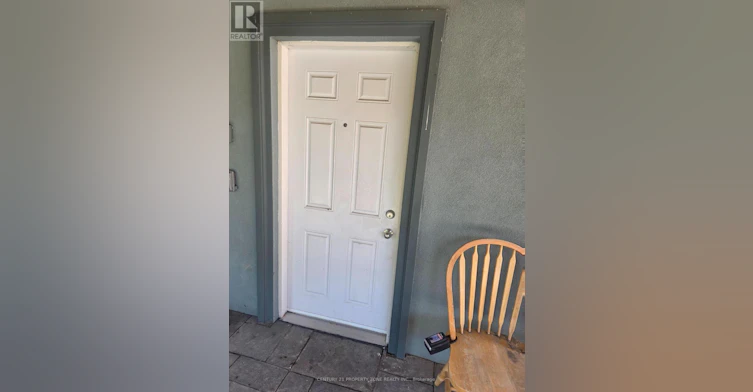 68 Hoskins Square, Brampton, ON, L6S 2N6 - 8