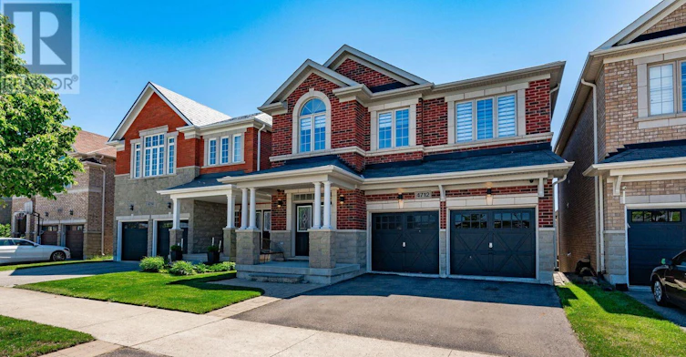 4712 Doug Wright Drive, Burlington, ON, L7M 0K2