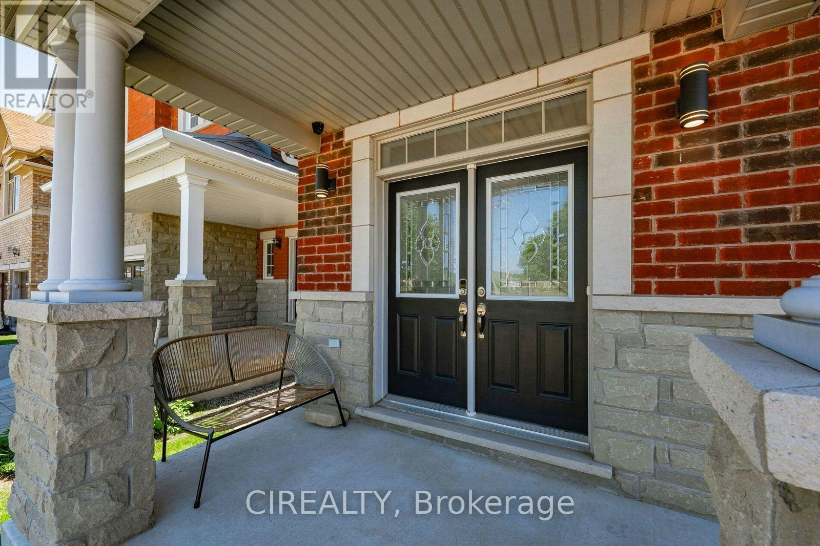 4712 Doug Wright Drive, Burlington, ON, L7M 0K2 - 2