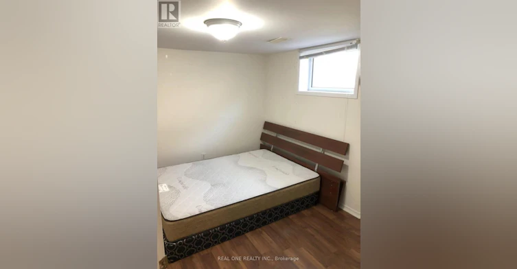 BASEMENT ROOM-92 Binkley Crescent W, Hamilton, ON, L8S 3L1 - 5