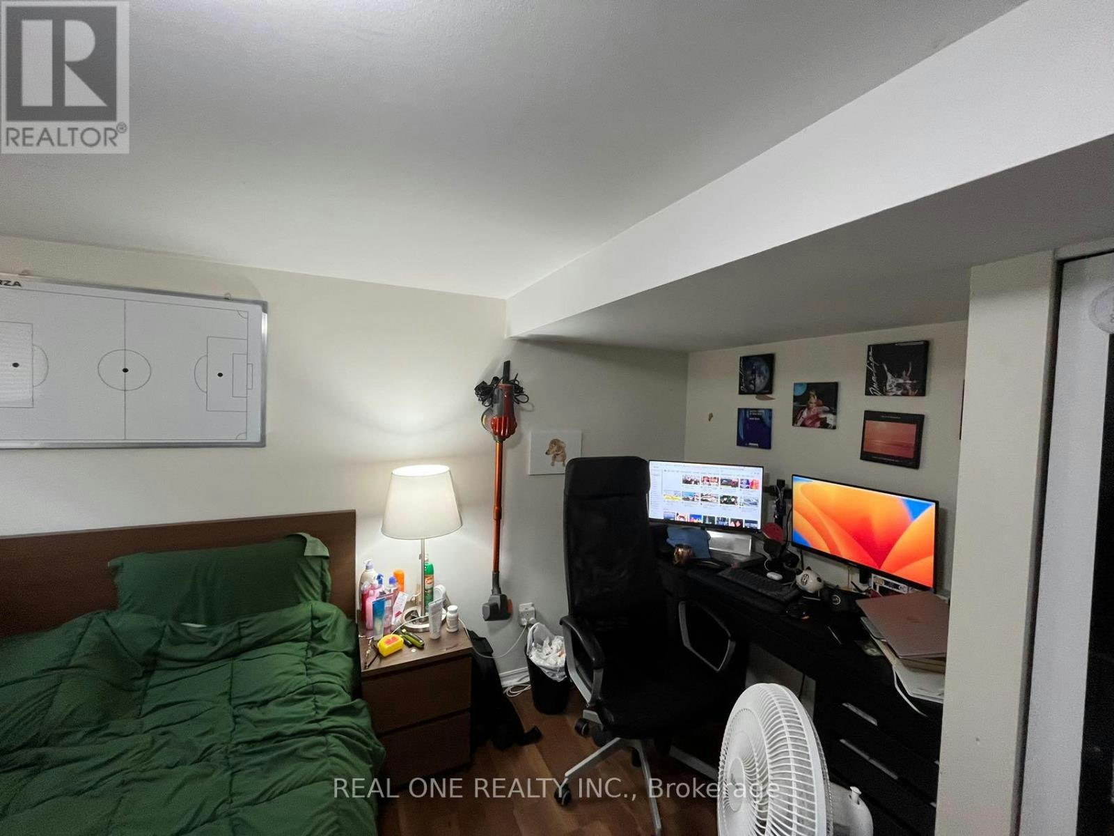 BASEMENT ROOM-92 Binkley Crescent W, Hamilton, ON, L8S 3L1 - 4