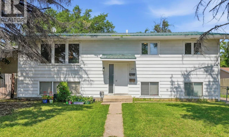 206 Carleton Drive