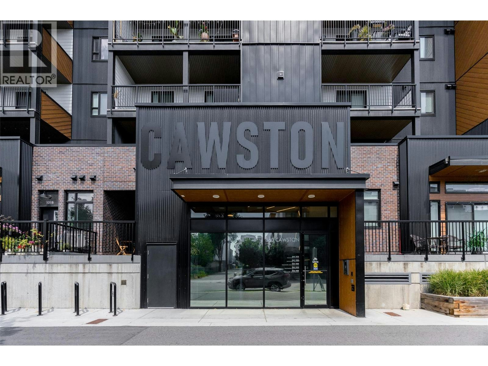 607-660 Cawston Avenue - 2