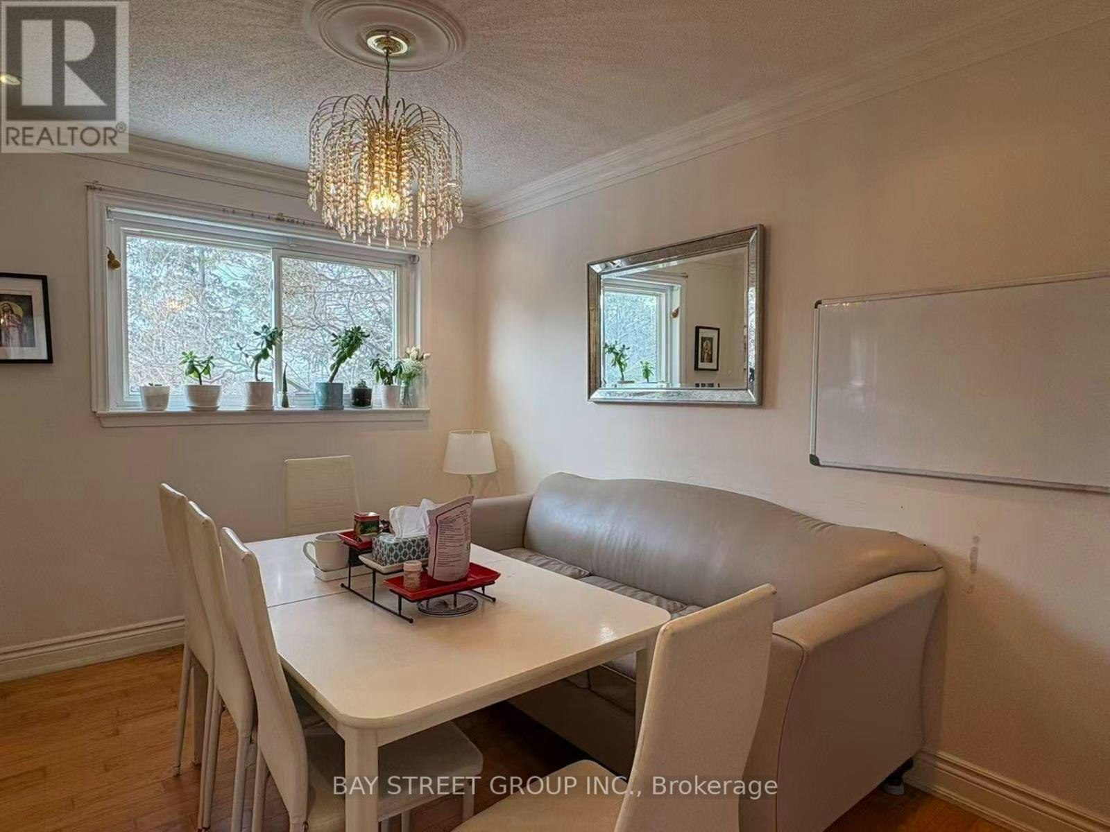 210 Shaughnessy Boulevard, Toronto, ON, M2J 1K4 - 5
