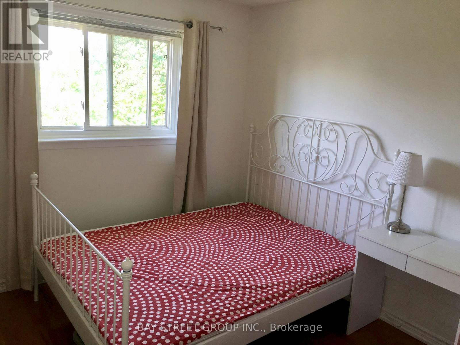 210 Shaughnessy Boulevard, Toronto, ON, M2J 1K4 - 11