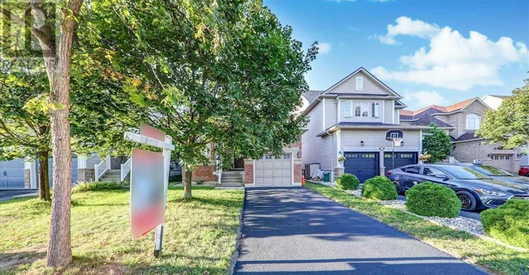 20 Kenilworth Crescent, Whitby, ON, L1M 2M6 - 2