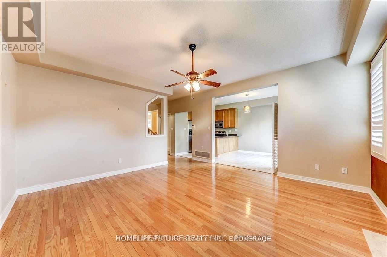 20 Kenilworth Crescent, Whitby, ON, L1M 2M6 - 9