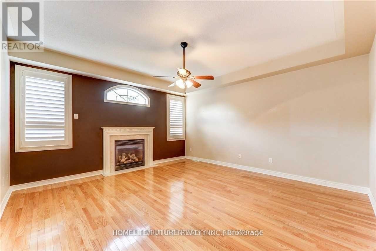 20 Kenilworth Crescent, Whitby, ON, L1M 2M6 - 8