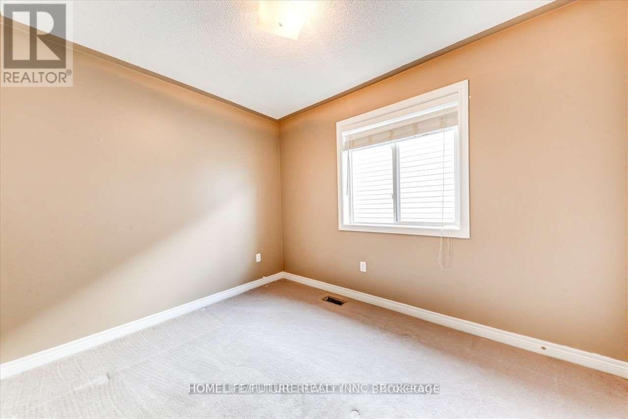 20 Kenilworth Crescent, Whitby, ON, L1M 2M6 - 15