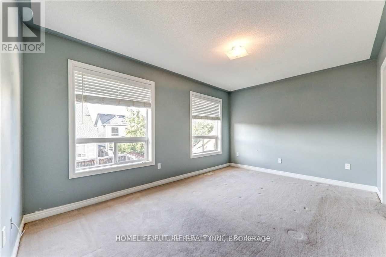 20 Kenilworth Crescent, Whitby, ON, L1M 2M6 - 13