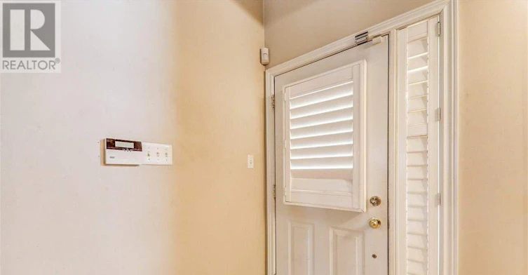 20 Kenilworth Crescent, Whitby, ON, L1M 2M6 - 4