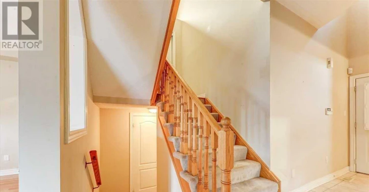 20 Kenilworth Crescent, Whitby, ON, L1M 2M6 - 19