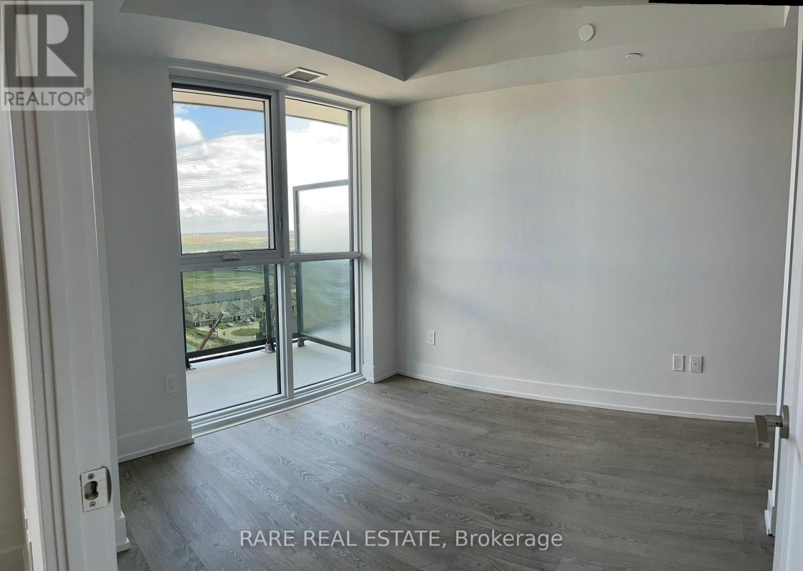 1614-2550 Simcoe Street, Oshawa, ON, L1L 0R5 - 4