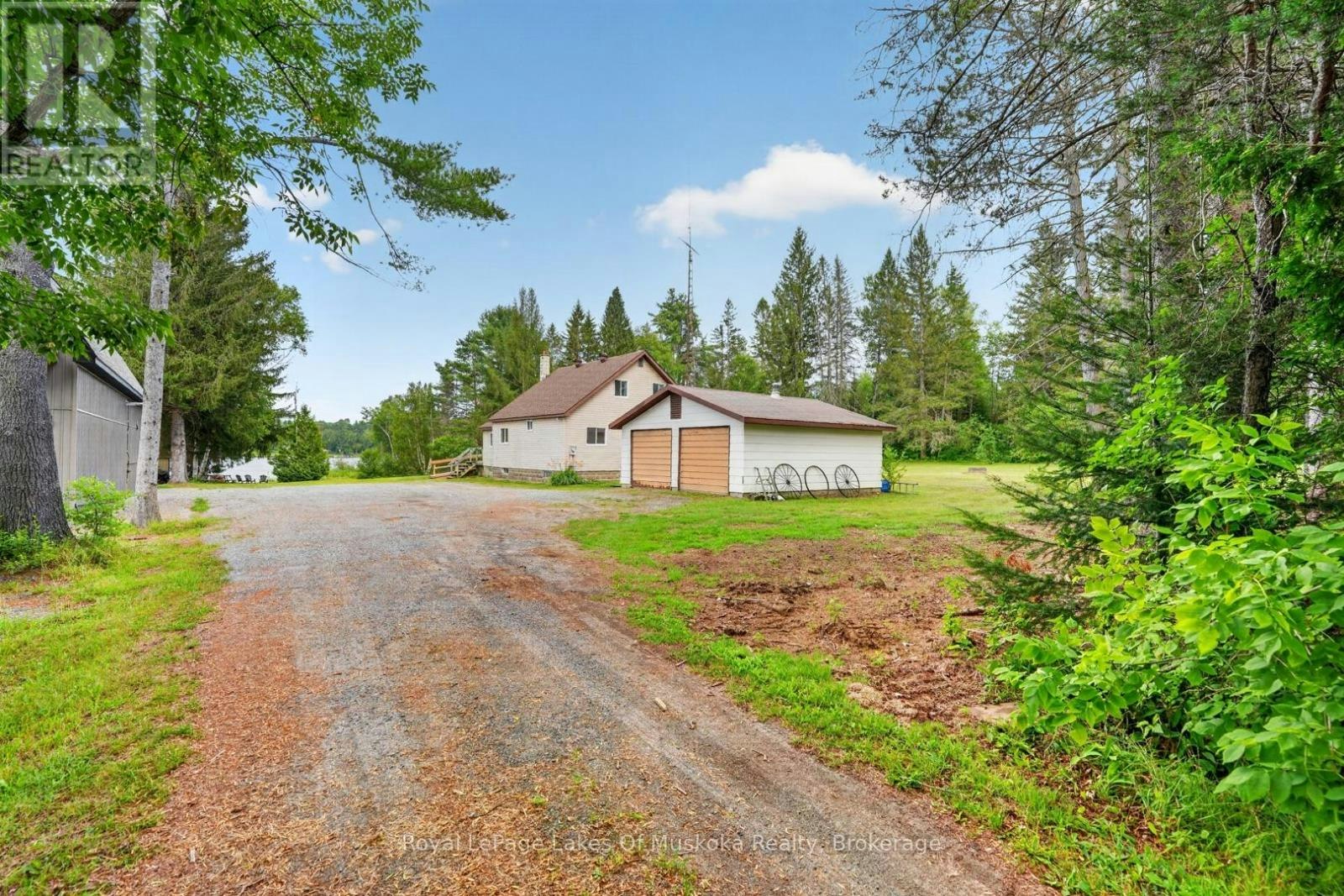 1857 518 Highway Highway E, Kearney, ON, P0A 1M0