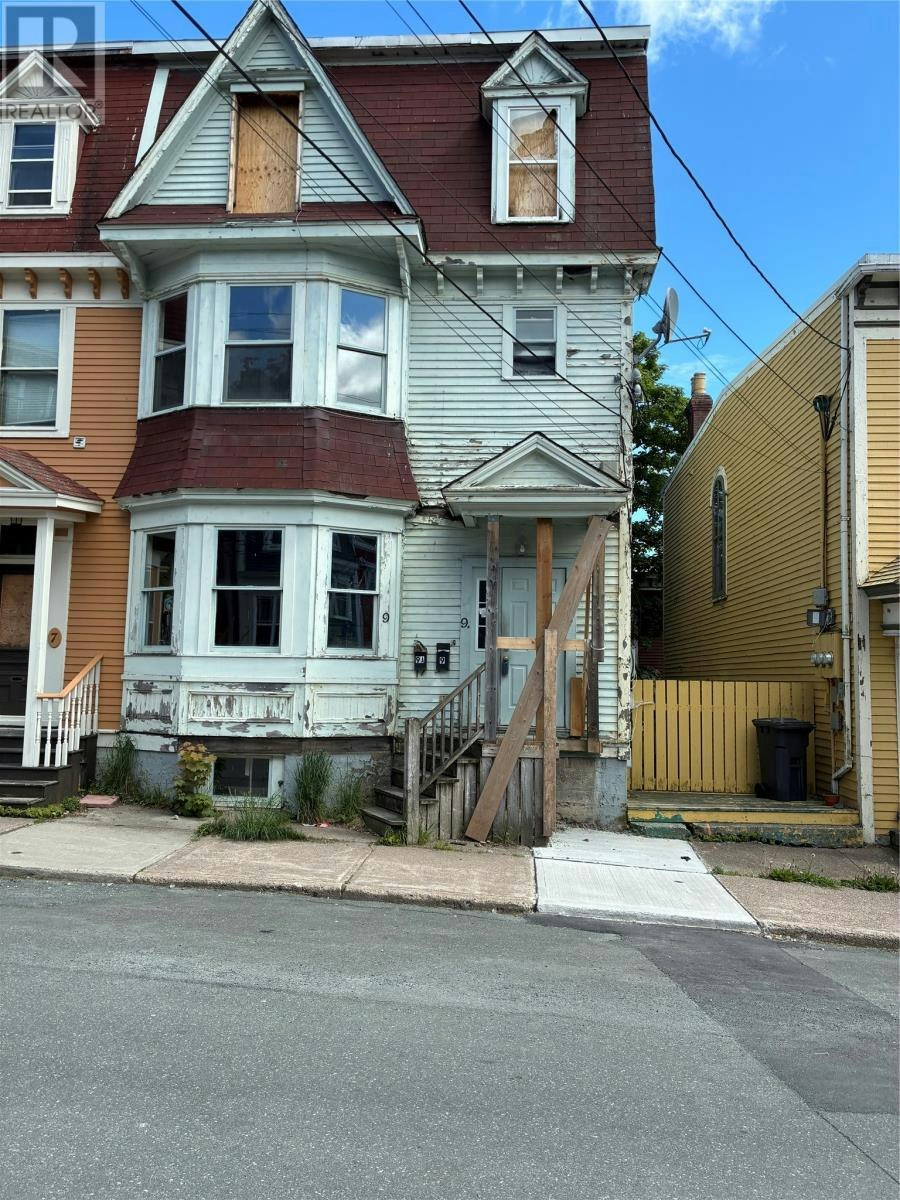 9 Gower Street, St Johns, NL, A1C 1M9