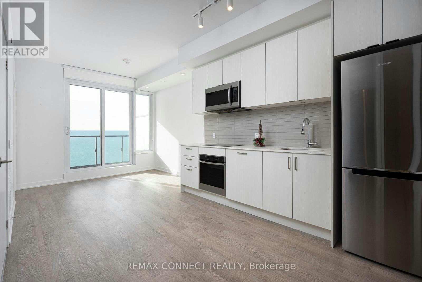 2208-1926 Lake Shore Boulevard W, Toronto, ON, M6S 1A1