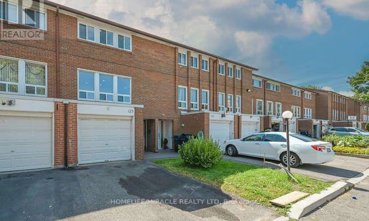 125-6466 Finch Avenue W