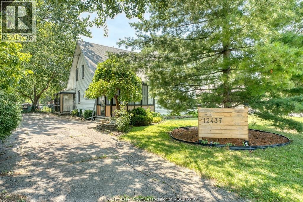 12437 Thomas Street, Tecumseh, ON, N8N 1H7