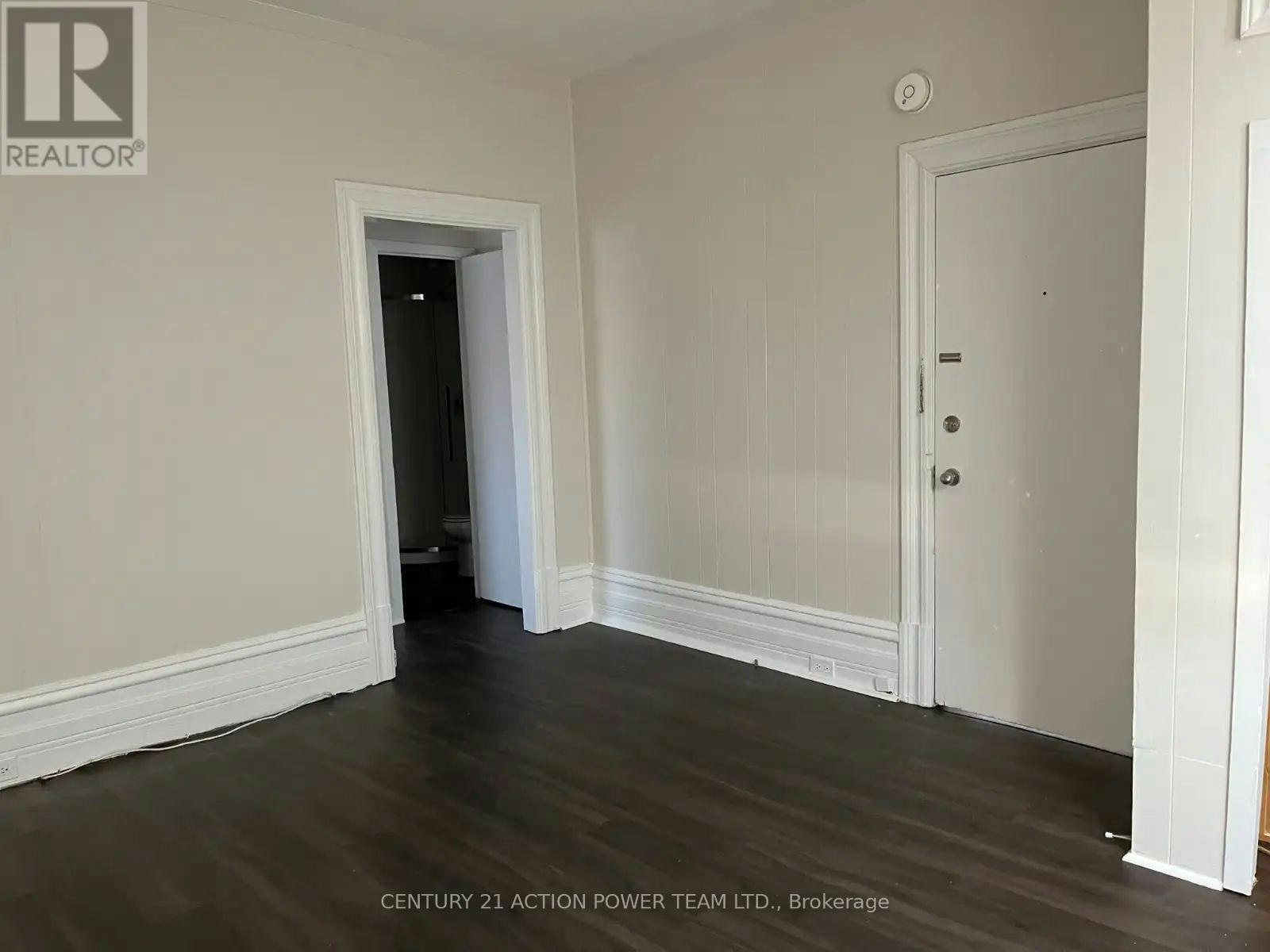 1-703 Cooper Street, Ottawa, ON, K1R 5J3 - 5