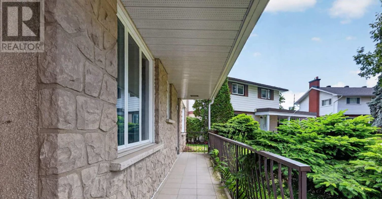 1038 Arnot Road, Ottawa, ON, K2C 0H4 - 2