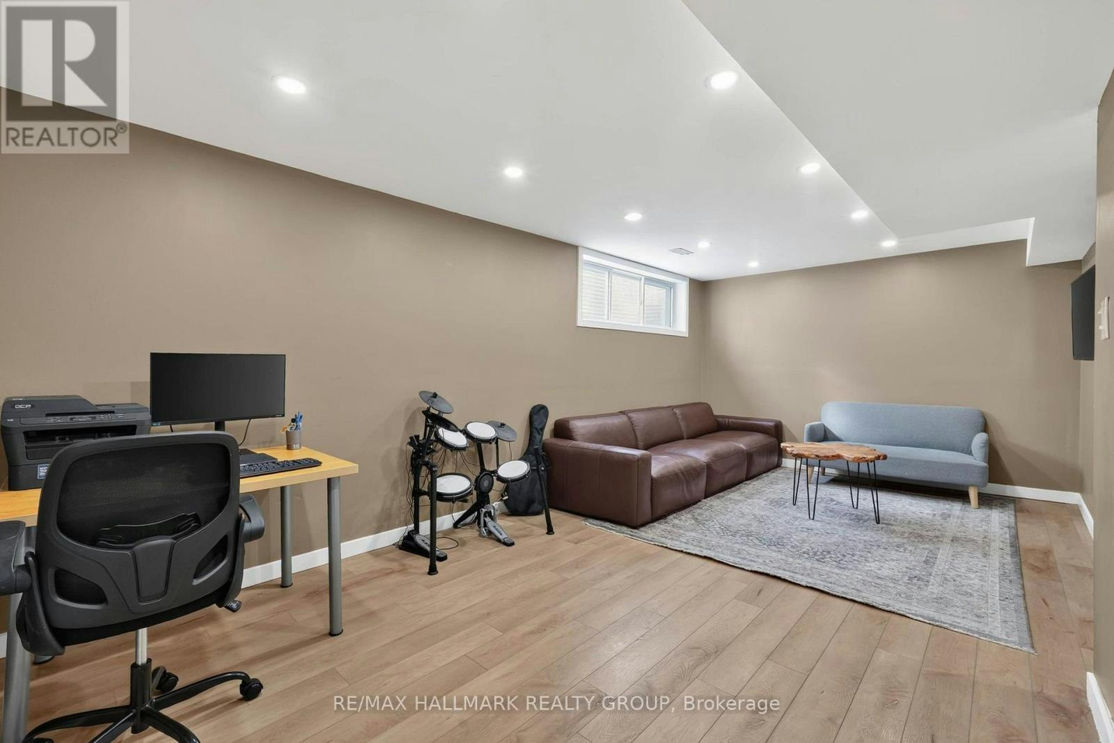 1038 Arnot Road, Ottawa, ON, K2C 0H4 - 32