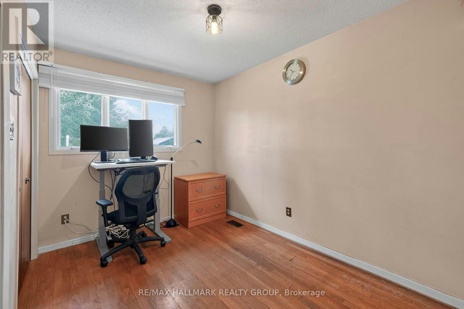 1038 Arnot Road, Ottawa, ON, K2C 0H4 - 25