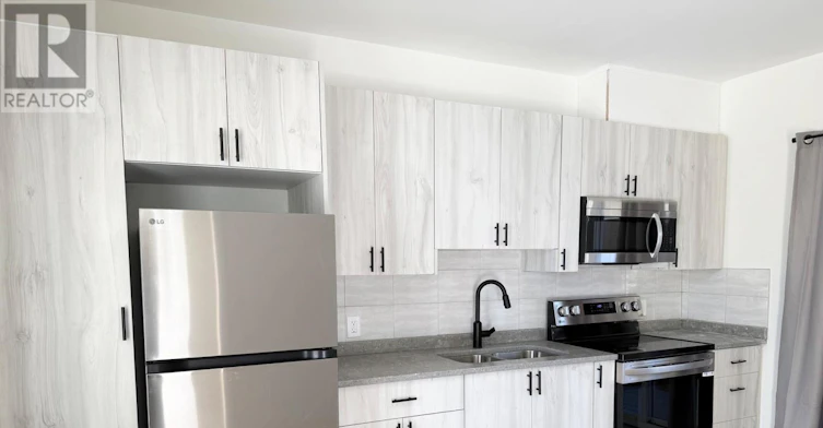 2-4711 River Road, Niagara Falls, ON, L2E 3G2 - 4