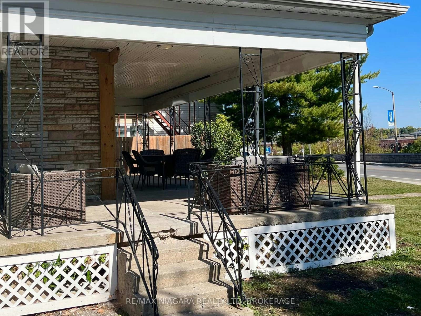 2-4711 River Road, Niagara Falls, ON, L2E 3G2 - 21