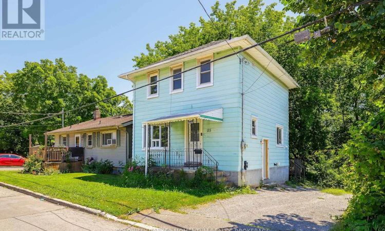 25 Gale Crescent