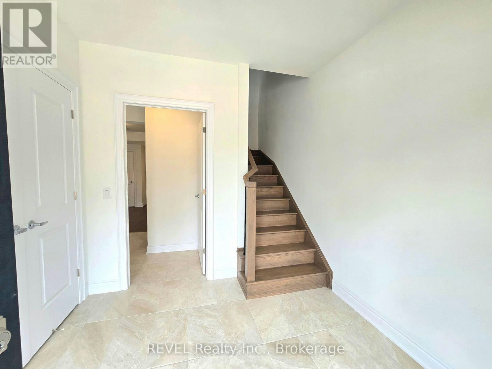 2-15 Lake Street, Grimsby, ON, L3M 2G4 - 20