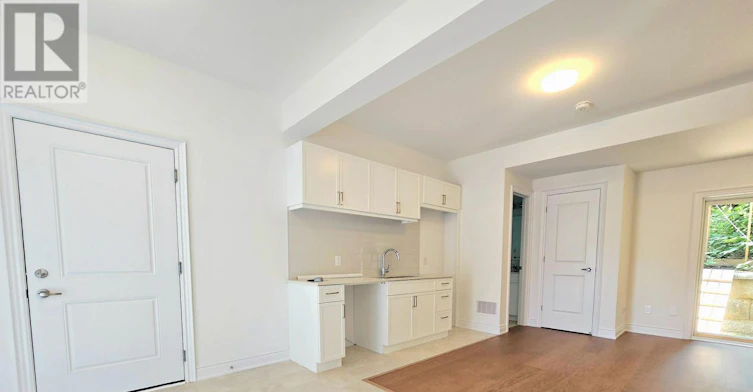 2-15 Lake Street, Grimsby, ON, L3M 2G4 - 15