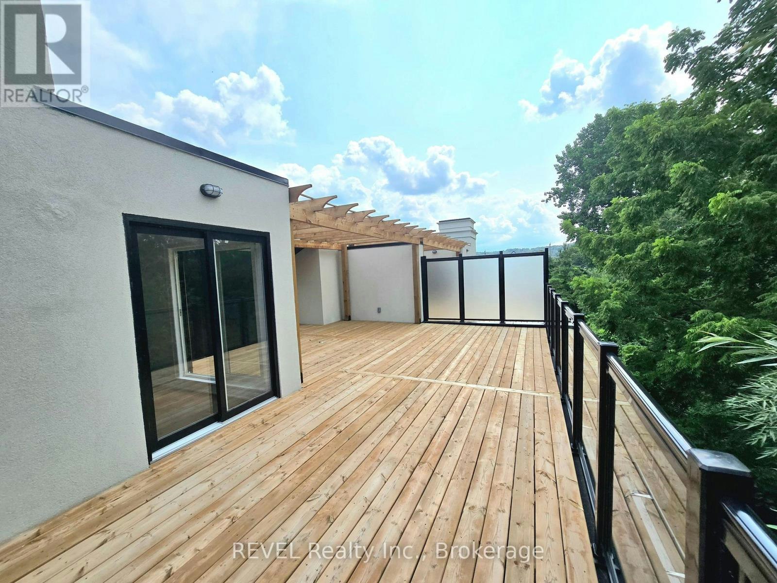 2-15 Lake Street, Grimsby, ON, L3M 2G4 - 46