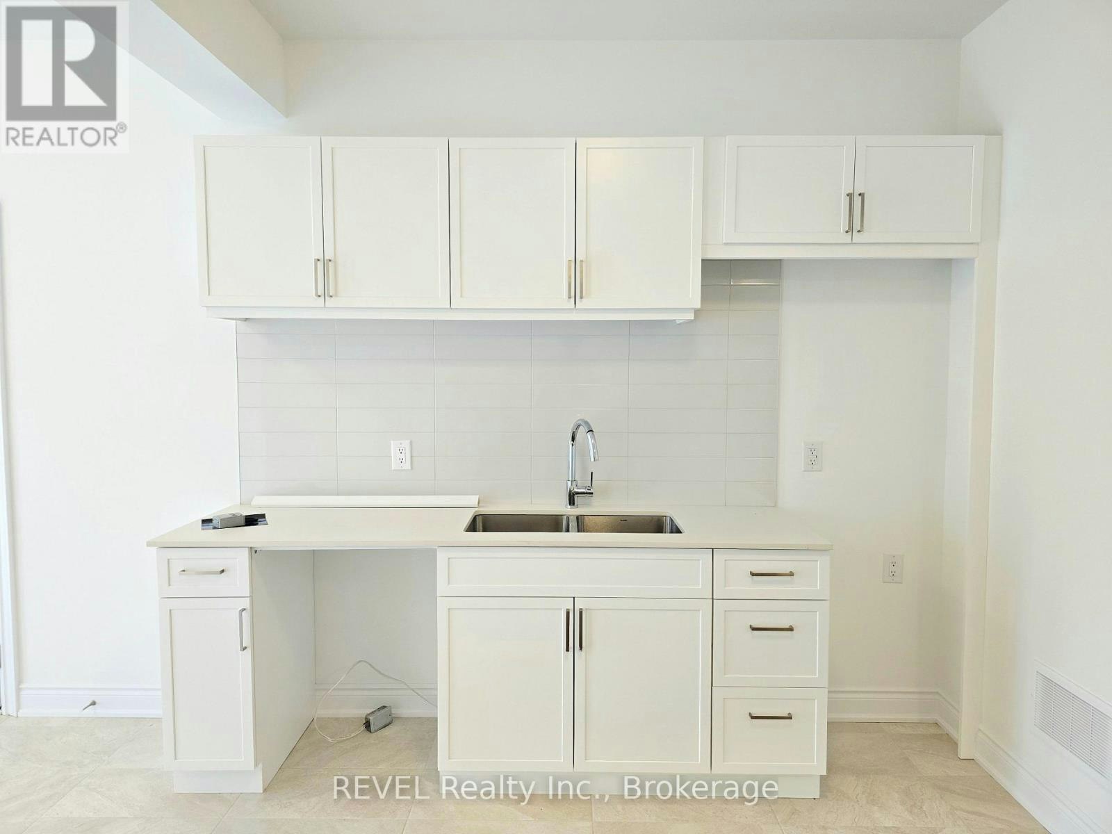2-15 Lake Street, Grimsby, ON, L3M 2G4 - 14