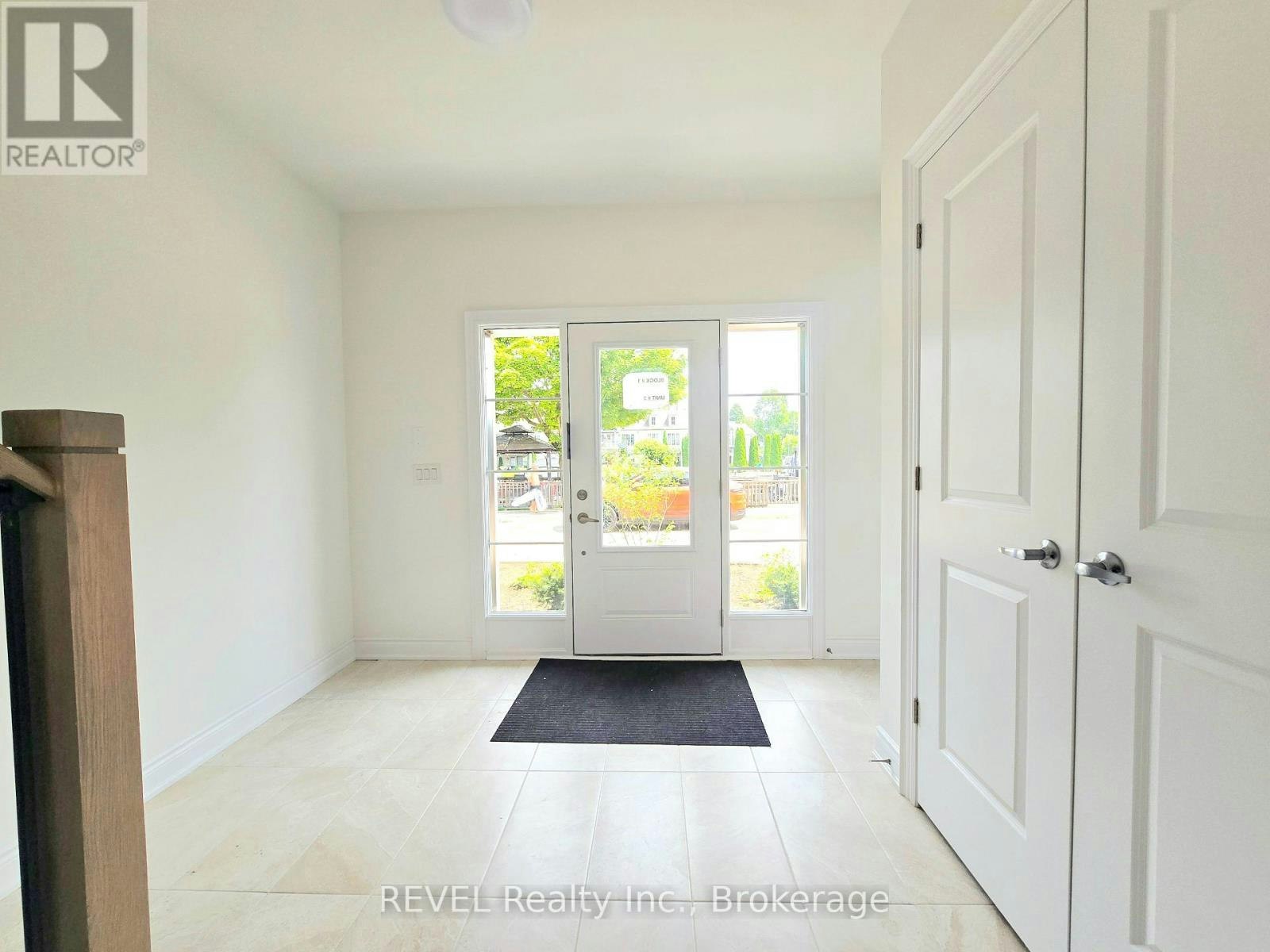 2-15 Lake Street, Grimsby, ON, L3M 2G4 - 10