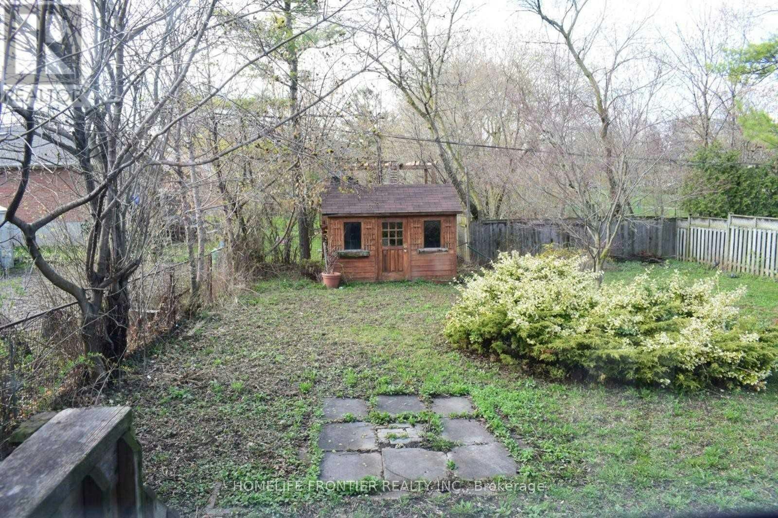 102 Betty Ann Drive, Toronto, ON, M2N 1X2 - 3