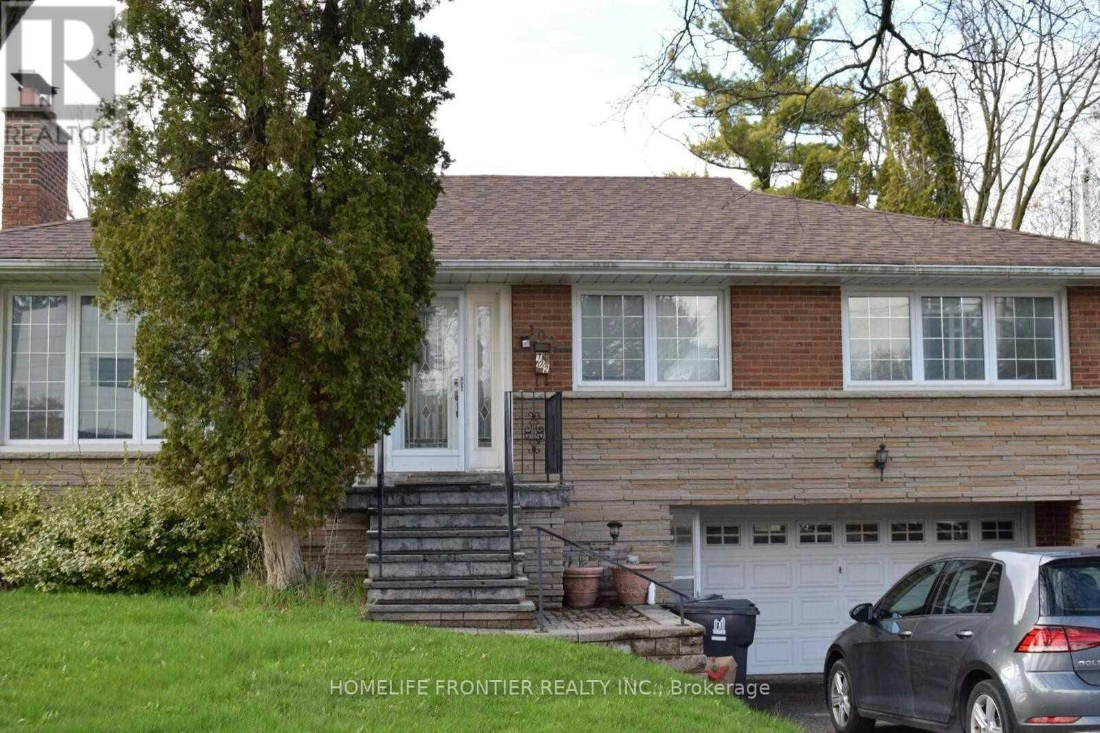 102 Betty Ann Drive, Toronto, ON, M2N 1X2 - 2
