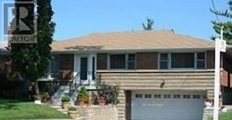 102 Betty Ann Drive, Toronto, ON, M2N 1X2