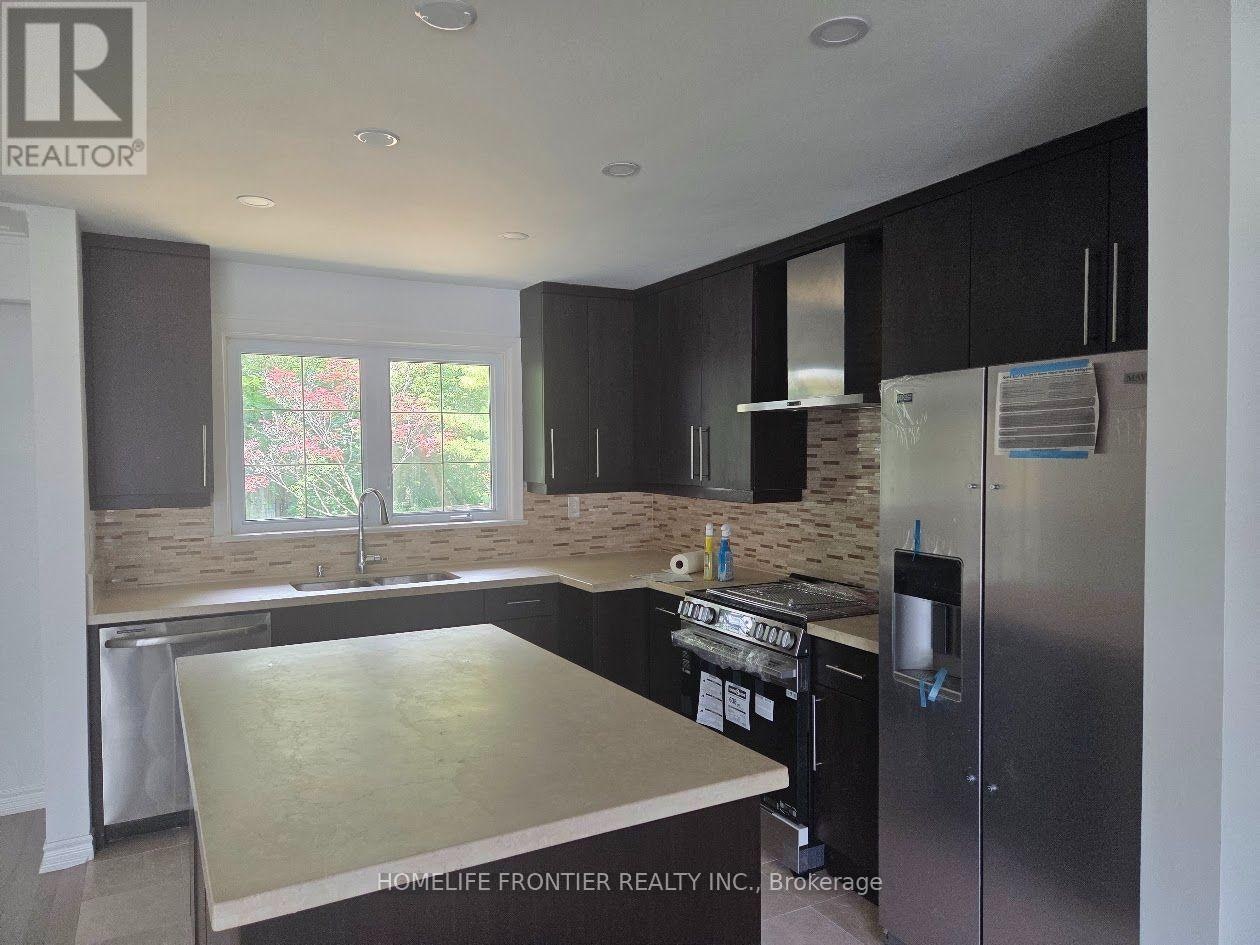 102 Betty Ann Drive, Toronto, ON, M2N 1X2 - 5