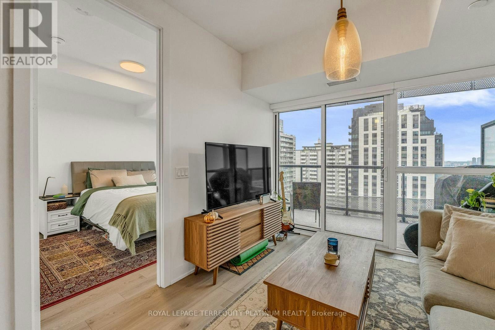 1410-11 Lillian Street, Toronto, ON, M4S 2H7 - 2