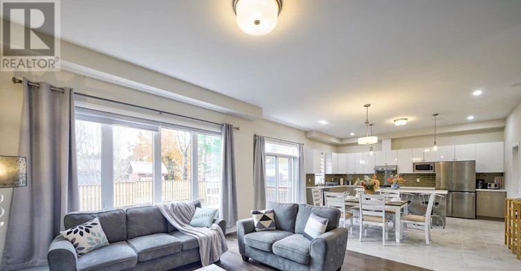 3185 Searidge Street, Severn, ON, L3V 8R1 - 9